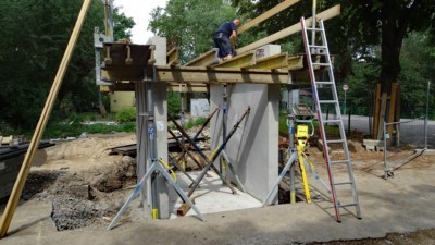 Construction of the double-door system (visitor entrance/exit for the walk-in enclosure)