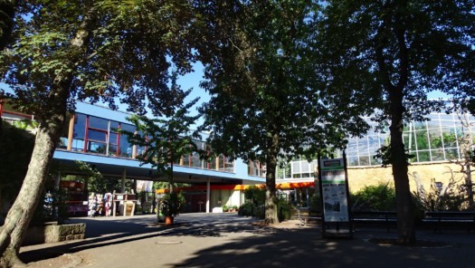 Zoo entrance