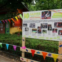 Infotafel anlässlich des 30. Bühnenjubiläums